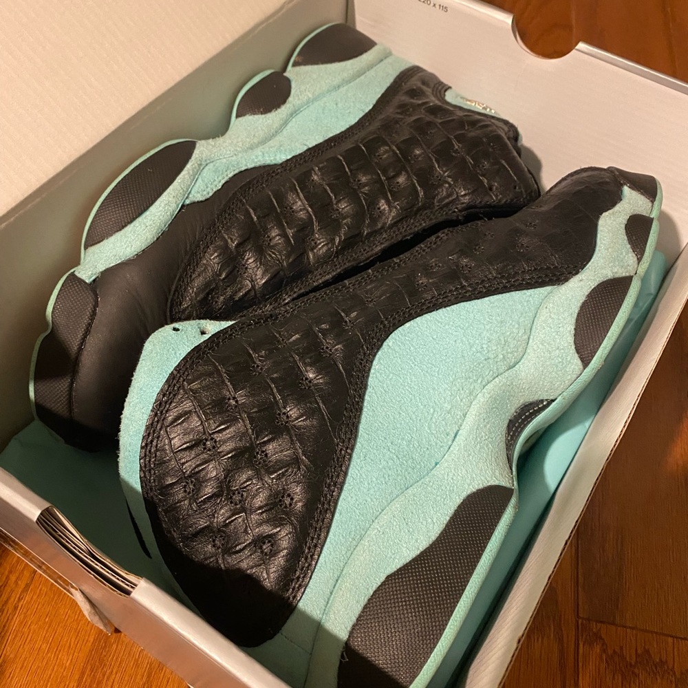 air jordan 13 retro color is island green